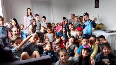 Alunos da Escola Municipal Rio Bonito do Iguaçu visitaram a Campo Aberto FM nesta segunda (11)