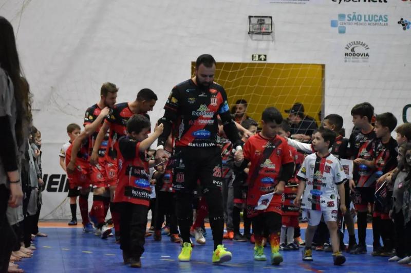 Operário Laranjeiras terá semana decisiva no Paranaense de Futsal Chave Ouro e Copa Paraná