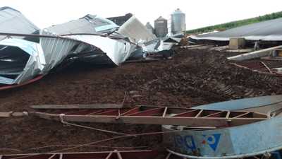 Temporal causa destruiÃ§Ã£o em Rio Bonito do IguaÃ§u