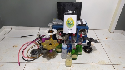 Laranjeiras: Festa clandestina Ã© fechada pela PM na Vila Palmeiras