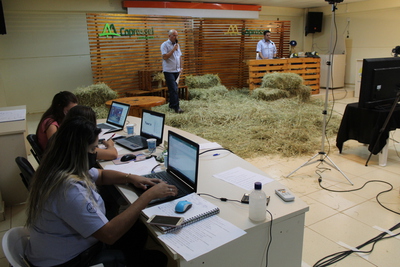 Coprossel  -  Conhecimento é a semente da produtividade e rentabilidade no Agro