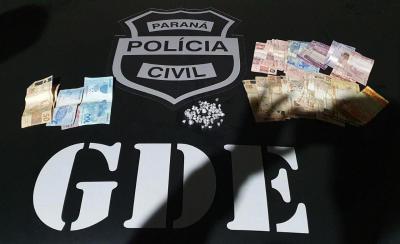Laranjeiras: Casal de traficantes é preso pela Policia Civil no bairro João Fernandes