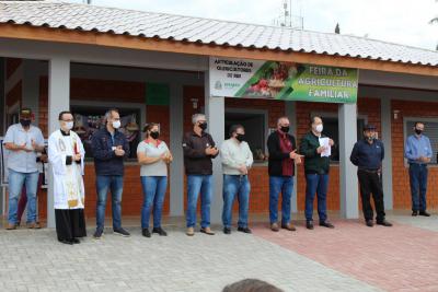 Poder público em Rio Bonito do Iguaçu inaugurou (15/07) espaço físico para Feira do Produtor Rural 