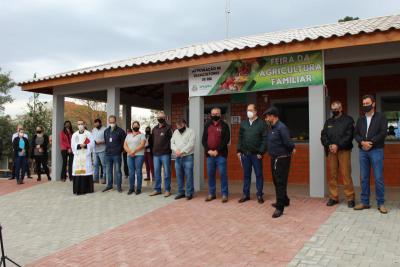 Poder público em Rio Bonito do Iguaçu inaugurou (15/07) espaço físico para Feira do Produtor Rural 