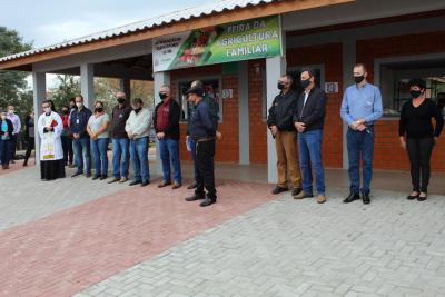 Poder público em Rio Bonito do Iguaçu inaugurou (15/07) espaço físico para Feira do Produtor Rural 