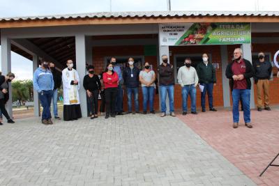 Poder público em Rio Bonito do Iguaçu inaugurou (15/07) espaço físico para Feira do Produtor Rural 