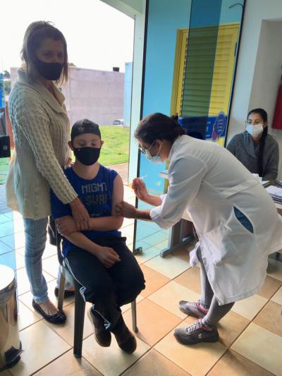 Centenas de pessoas foram imunizadas contra a Covid  19 em Rio Bonito