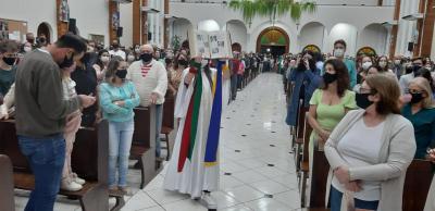 Comunidade de Laranjeiras do Sul se despediu dos Padres Xaverianos