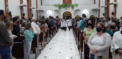 Comunidade de Laranjeiras do Sul se despediu dos Padres Xaverianos