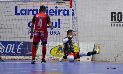 Operário Laranjeiras Bate o Toledo e Garante Vaga nas Semifinais da Liga Futsal Paraná