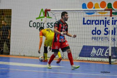 Nos Pênaltis Operário Laranjeiras Garante a Classificação para a Final da Liga Futsal Paraná