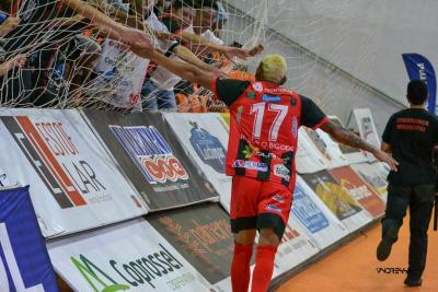 Nos Pênaltis Operário Laranjeiras Garante a Classificação para a Final da Liga Futsal Paraná