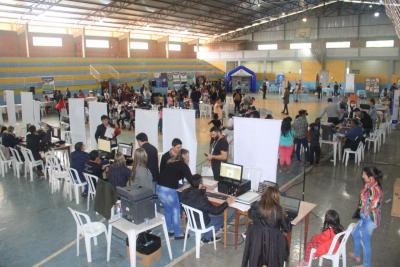 Mais de Mil atendimentos foram realizados na Feira Paraná Cidadão de Nova Laranjeiras 