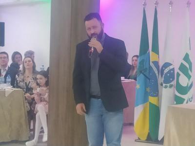 Ivaldir Peracchi assume presidência da Acils