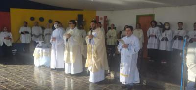 Paróquia Sant’Ana celebrou Corpus Christi com o retorno da procissão e missa campal