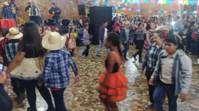 Festa Paroquial da Catequese de Laranjeiras do Sul reuniu Centenas de Pessoas