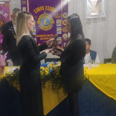 Lions e Rotary empossam novos presidentes