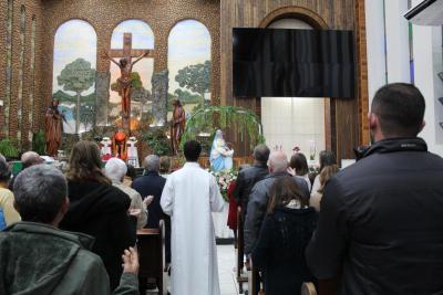 Igreja Matriz lota na Celebração de Abertura da Novena de Sant'Ana
