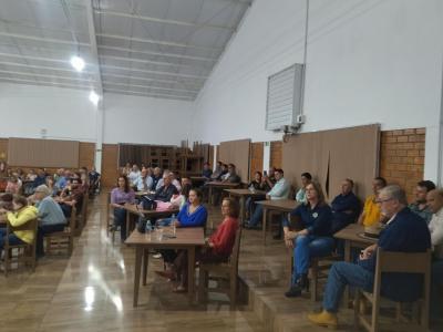 Sociedade Rural do Centro Oeste do Paraná realiza prestação de contas e posse da nova diretoria