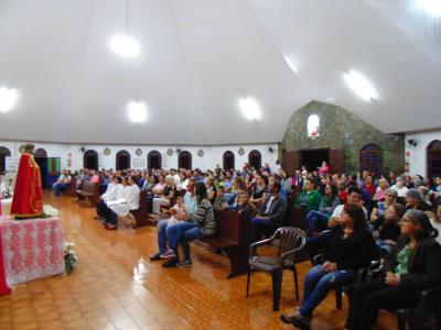 Dezenas de fiéis participaram do 1º dia do Tríduo em louvor ao Senhor Bom Jesus em Campo Mendes