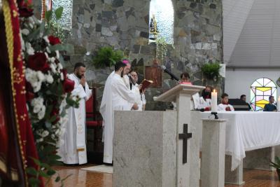 Bispo Dom Amilton Presidiu a Missa das Crianças em louvor ao Bom Jesus em Campo Mendes