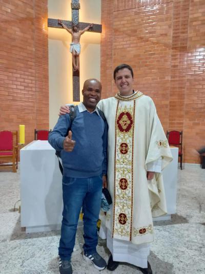 Cantagalense Everson Kloster foi ordenado padre no sÃ¡bado