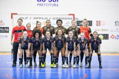 Em Festa de Gala do Futsal Feminino Leoas da Serra vencem o Operário Laranjeiras