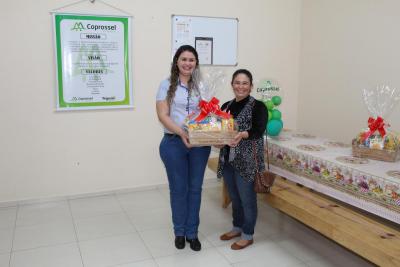 Donas de casa conheceram o moinho da Trigosel em Laranjeiras do Sul