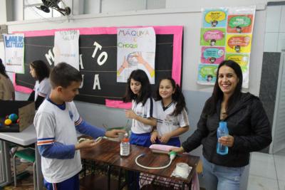 Escola Leocádio José Correia realizou a Feira de Ciências com os Alunos do 5º ano