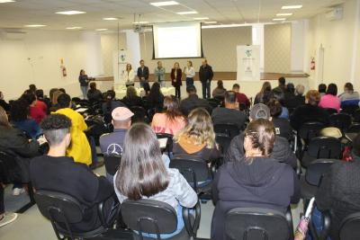 Primeiro dia do curso para produção de queijo artesanal tem mais de 90 participantes 