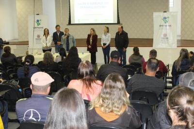 Primeiro dia do curso para produção de queijo artesanal tem mais de 90 participantes 