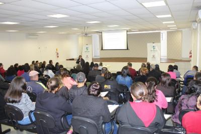 Primeiro dia do curso para produção de queijo artesanal tem mais de 90 participantes 