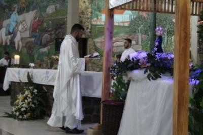 Nem a Chuva atrapalhou a Fé dos filhos de Nossa Senhora, que lotaram o Santuário para o último dia da Novena da Padroeira