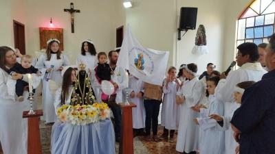 Em Rio Novo, na Missa Solene teve coroação da Imagem de N.Sra. Aparecida