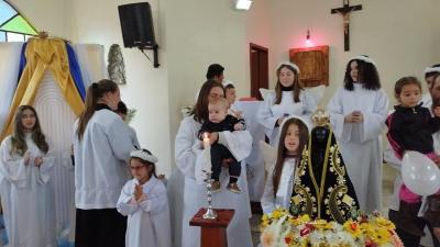 Em Rio Novo, na Missa Solene teve coroação da Imagem de N.Sra. Aparecida