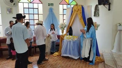 Em Rio Novo, na Missa Solene teve coroação da Imagem de N.Sra. Aparecida