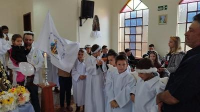 Em Rio Novo, na Missa Solene teve coroação da Imagem de N.Sra. Aparecida