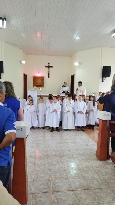 Em Rio Novo, na Missa Solene teve coroação da Imagem de N.Sra. Aparecida