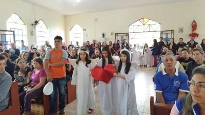 Em Rio Novo, na Missa Solene teve coroação da Imagem de N.Sra. Aparecida