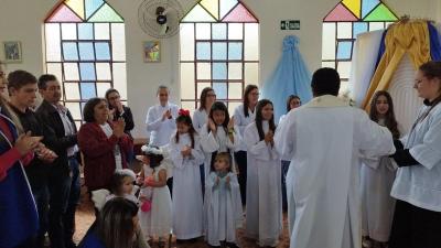 Em Rio Novo, na Missa Solene teve coroação da Imagem de N.Sra. Aparecida