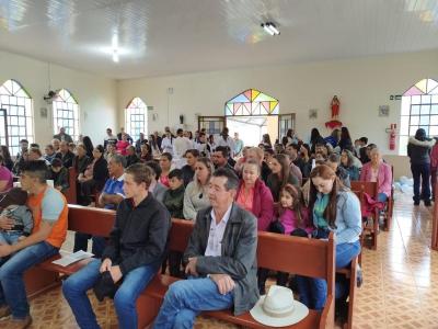 Em Rio Novo, na Missa Solene teve coroação da Imagem de N.Sra. Aparecida