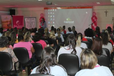 Evento Outubro Rosa Coprossel demonstra força, importância e superação da mulher 