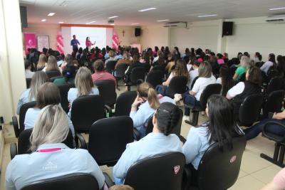 Evento Outubro Rosa Coprossel demonstra força, importância e superação da mulher 