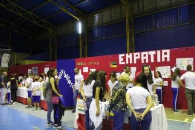 Escola Vicentina Santa Ana realiza a Feira do Conhecimento