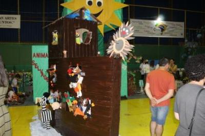 Escola Vicentina Santa Ana realiza a Feira do Conhecimento