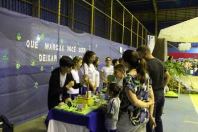 Escola Vicentina Santa Ana realiza a Feira do Conhecimento