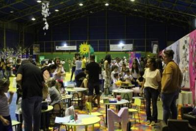 Escola Vicentina Santa Ana realiza a Feira do Conhecimento