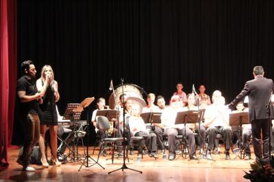EspetÃ¡culo da Banda Municipal de Laranjeiras do Sul lota Cine Teatro