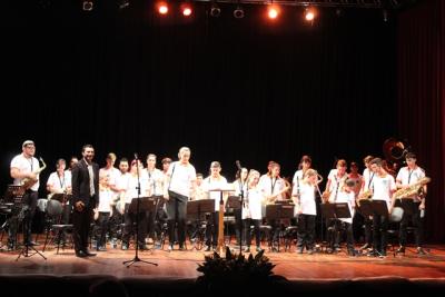 EspetÃ¡culo da Banda Municipal de Laranjeiras do Sul lota Cine Teatro