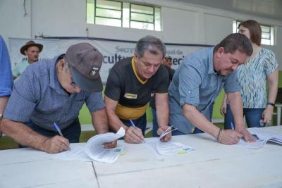 Programa Dinheiro na Comunidade garante equipamentos para mais seis Associações de Laranjeiras do Sul 